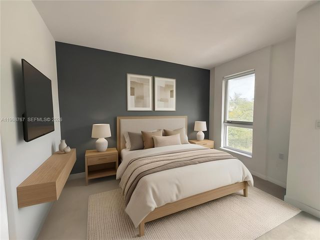 765 NW 1st St 301, Miami, FL 33128