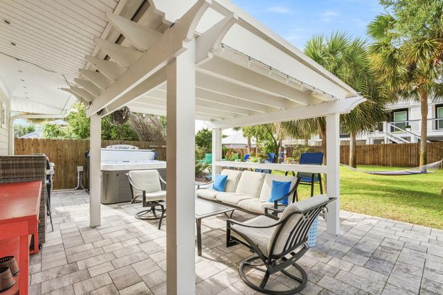 6611 S Lagoon Drive, Panama City Beach, FL 32408