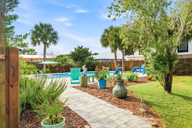 6611 S Lagoon Drive, Panama City Beach, FL 32408