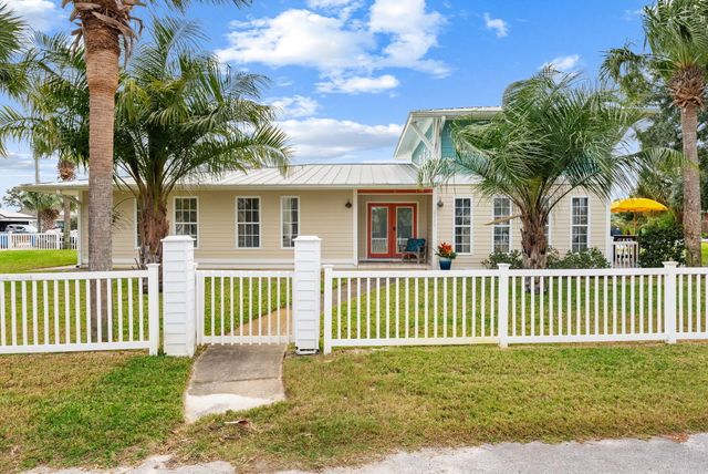 6611 S Lagoon Drive, Panama City Beach, FL 32408