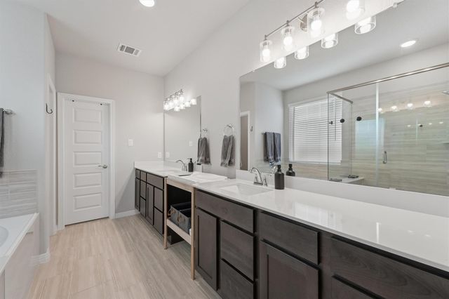 8335 Calico Pennant Way, Fulshear, TX 77441