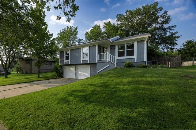 804 NE 104TH Terrace, Kansas City, MO 64155