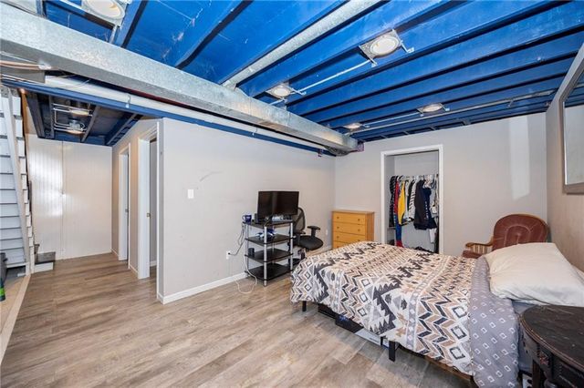 804 NE 104TH Terrace, Kansas City, MO 64155