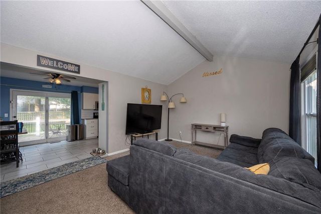 804 NE 104TH Terrace, Kansas City, MO 64155