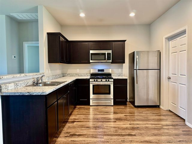 1110 W Missouri Avenue, Claremore, OK 74019