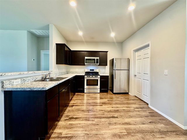 1110 W Missouri Avenue, Claremore, OK 74019