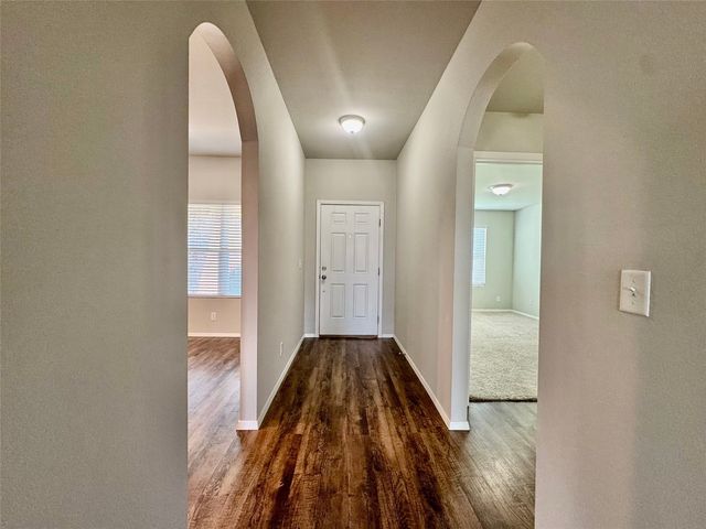 1110 W Missouri Avenue, Claremore, OK 74019
