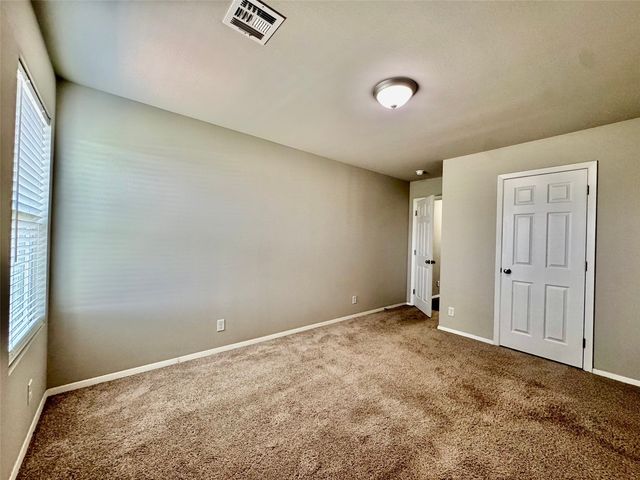 1110 W Missouri Avenue, Claremore, OK 74019