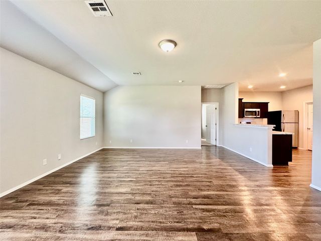 1110 W Missouri Avenue, Claremore, OK 74019