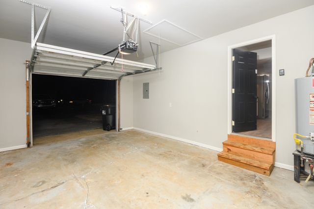 326 Warrior Dr, Murfreesboro, TN 37128