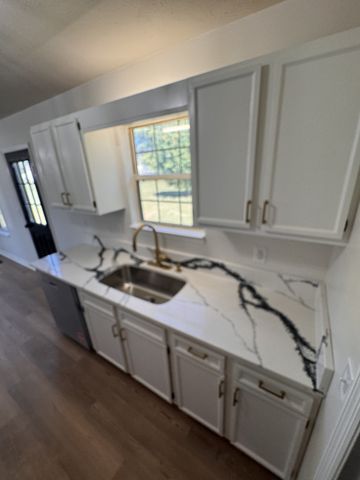 326 Warrior Dr, Murfreesboro, TN 37128