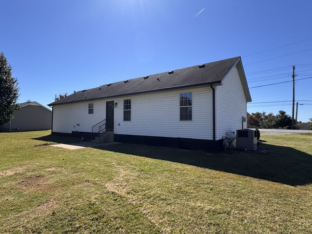 326 Warrior Dr, Murfreesboro, TN 37128