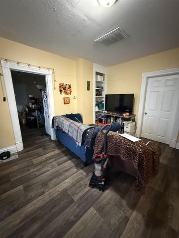 808 Park Street, Grand Rapids, MI 49504