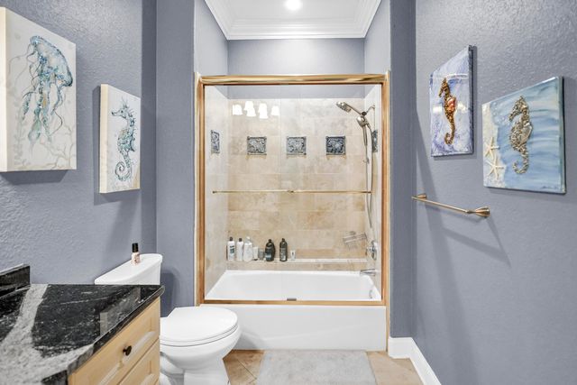 602 Harbor Boulevard 301, Destin, FL 32541