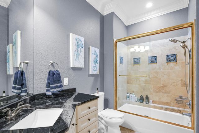 602 Harbor Boulevard 301, Destin, FL 32541