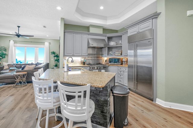 602 Harbor Boulevard 301, Destin, FL 32541