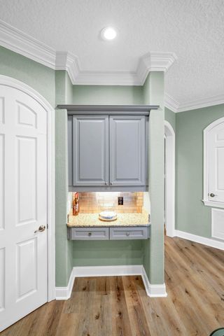 602 Harbor Boulevard 301, Destin, FL 32541