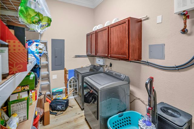 602 Harbor Boulevard 301, Destin, FL 32541