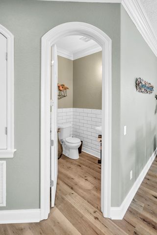 602 Harbor Boulevard 301, Destin, FL 32541