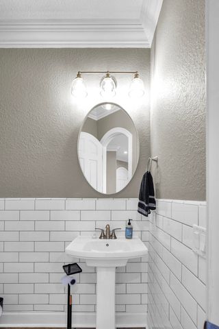 602 Harbor Boulevard 301, Destin, FL 32541