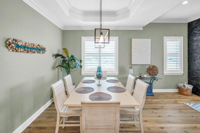 602 Harbor Boulevard 301, Destin, FL 32541