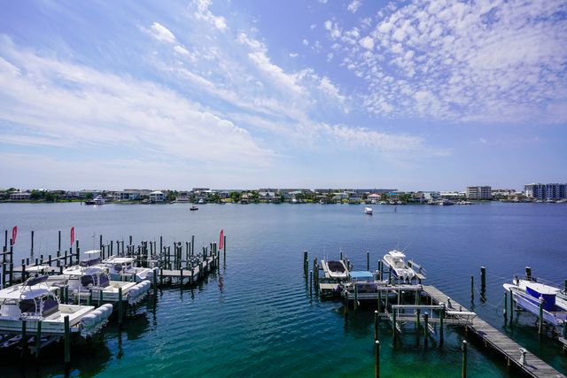 602 Harbor Boulevard 301, Destin, FL 32541