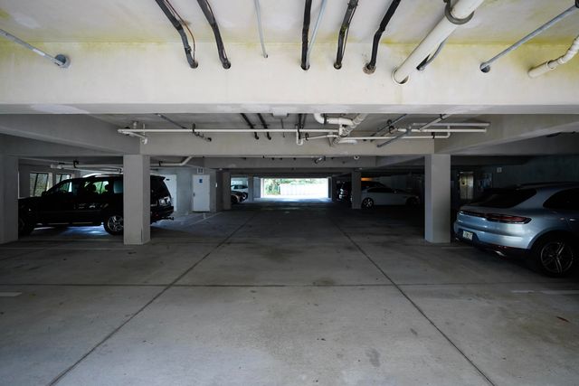 602 Harbor Boulevard 301, Destin, FL 32541