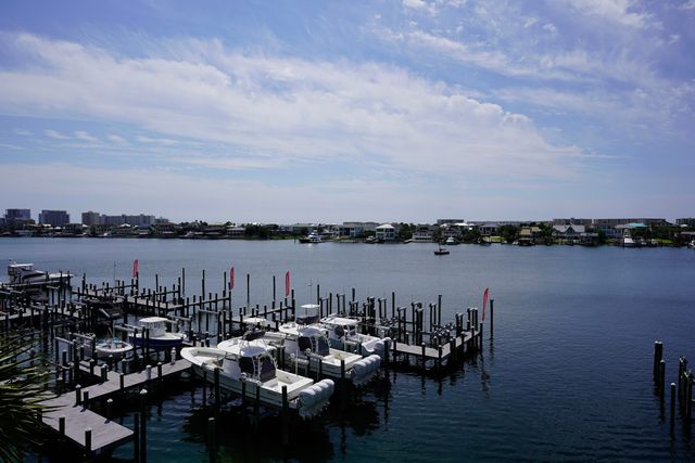 602 Harbor Boulevard 301, Destin, FL 32541