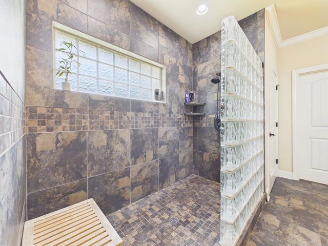 17 Valley View Rd, Batesville, AR 72501