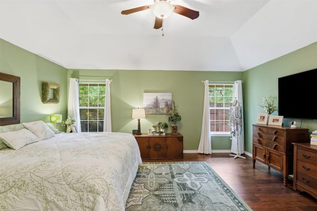 6913 Allen Place Drive, Fort Worth, TX 76116
