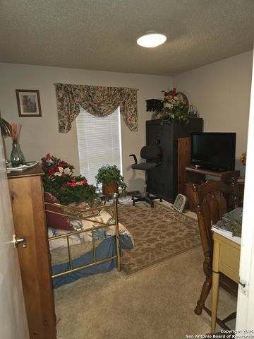 9738 Hidden Ledge, San Antonio, TX 78250