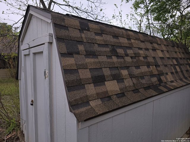 9738 Hidden Ledge, San Antonio, TX 78250