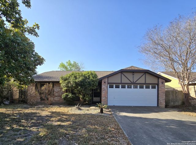 9738 Hidden Ledge, San Antonio, TX 78250