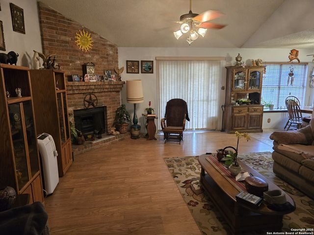 9738 Hidden Ledge, San Antonio, TX 78250