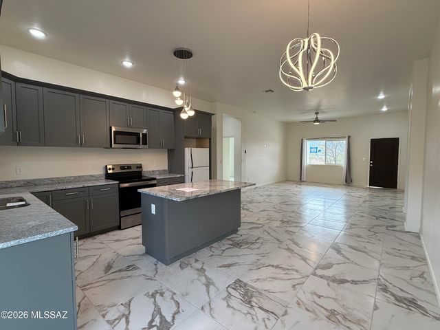 1880 Circulo Mexicali, Rio Rico, AZ 85648