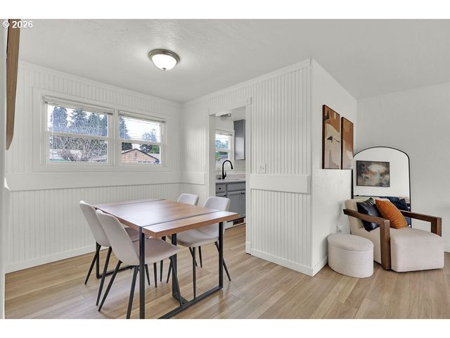 3227 PARTRIDGE Way, Springfield, OR 97477