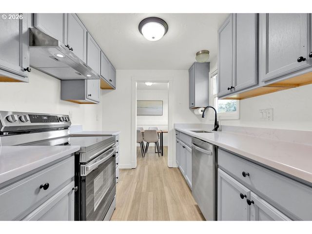 3227 PARTRIDGE Way, Springfield, OR 97477