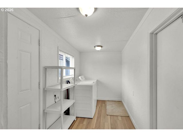 3227 PARTRIDGE Way, Springfield, OR 97477