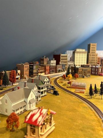 3735 Woodsong Court, Dunwoody, GA 30338