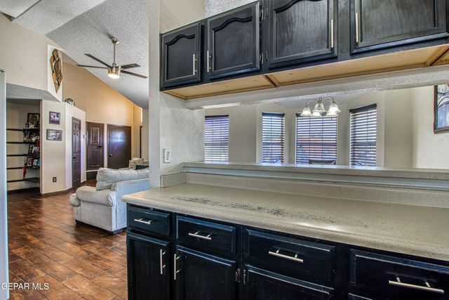 457 VON BARGEN Drive, Horizon City, TX 79928