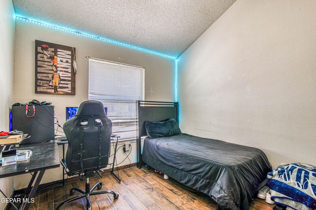 457 VON BARGEN Drive, Horizon City, TX 79928