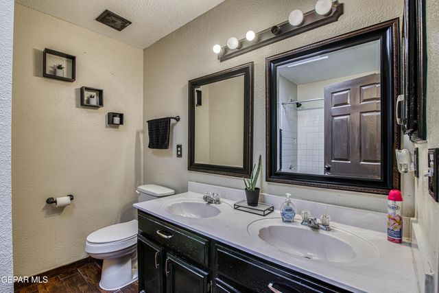 457 VON BARGEN Drive, Horizon City, TX 79928