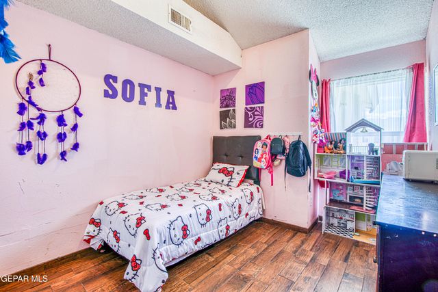 457 VON BARGEN Drive, Horizon City, TX 79928