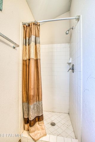 457 VON BARGEN Drive, Horizon City, TX 79928