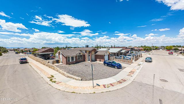 457 VON BARGEN Drive, Horizon City, TX 79928