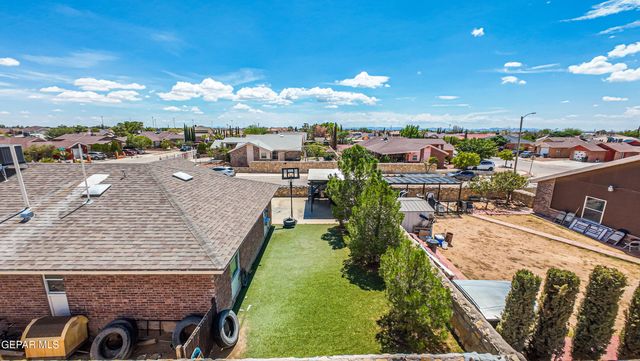 457 VON BARGEN Drive, Horizon City, TX 79928