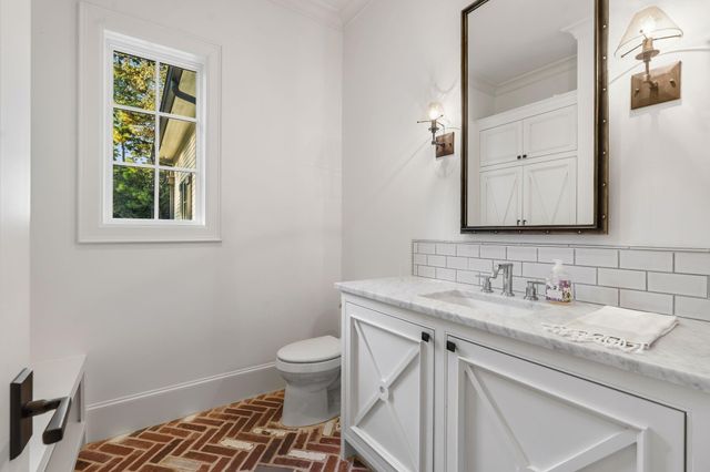 14 Peony Springs Court, The Woodlands, TX 77382