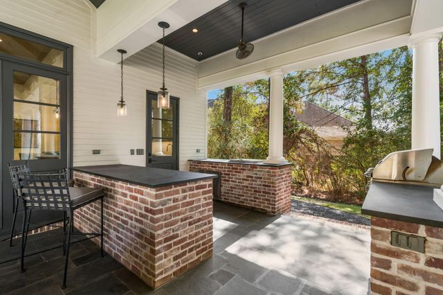 14 Peony Springs Court, The Woodlands, TX 77382