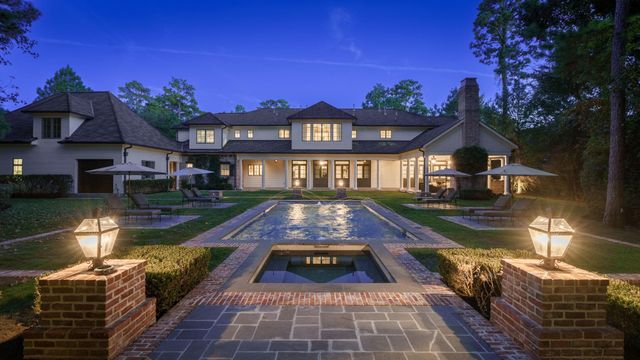14 Peony Springs Court, The Woodlands, TX 77382