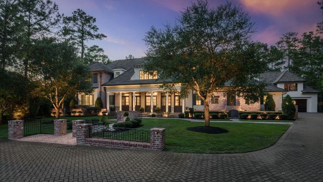 14 Peony Springs Court, The Woodlands, TX 77382